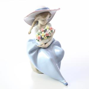 LLADRO（リヤドロ） リヤドロ（Lladro リアドロ 陶器人形 置物） 花と