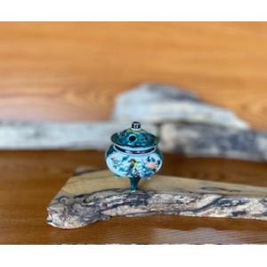九谷焼 高級 陶磁器 環付 香炉 染付山水 桐箱入り (Kutani Incense