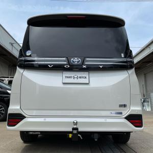 ノア・ヴォクシー NOAH VOXY ZWR95W/90W 6BA-MZRA90W スチール・タイト