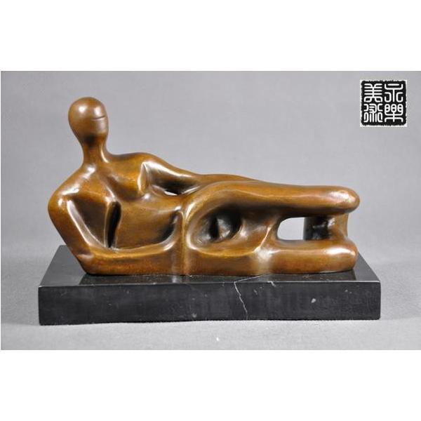 送料無料人気ブロンズ 横になる人体 ヘンリー・ムーア 名品 25.5cm