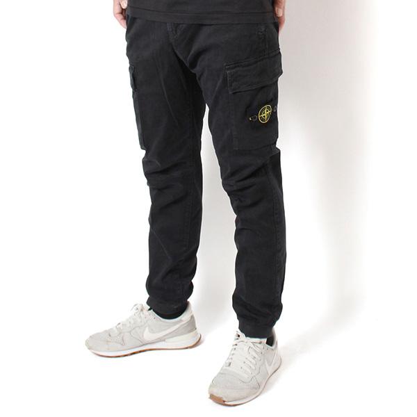 STONE ISLAND（ストーン アイランド） 25AWモデル バッジワッペン付き
