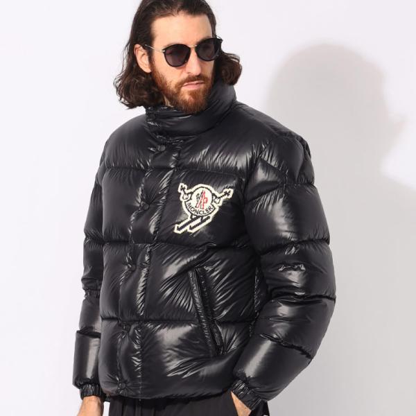 MONCLER（モンクレール） ダウンジャケット メンズスキーワッペン