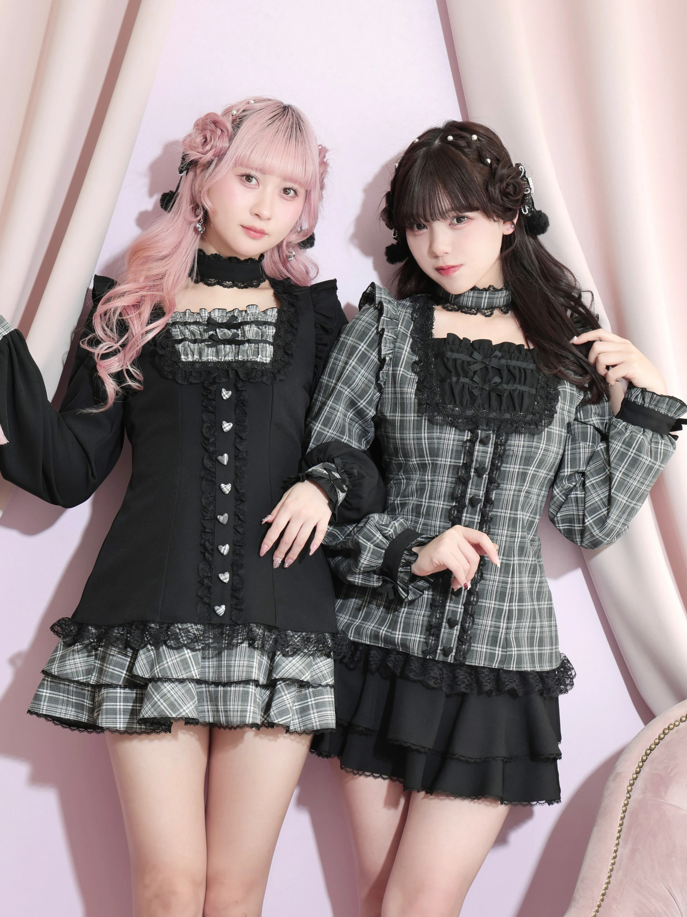 チョーカー付きティアードセットアップ（セットアップ｜黒・A柄