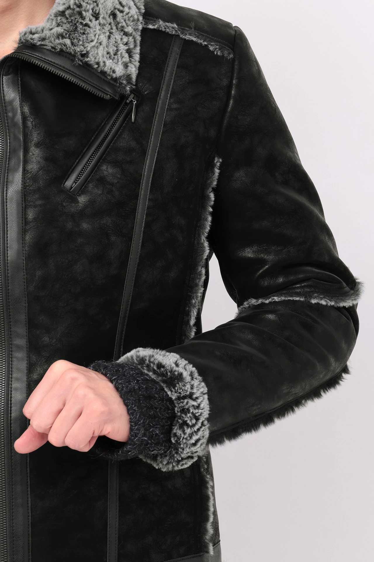 TORNADO MART∴マイクロファーボンディングブルゾン / TORNADO MART