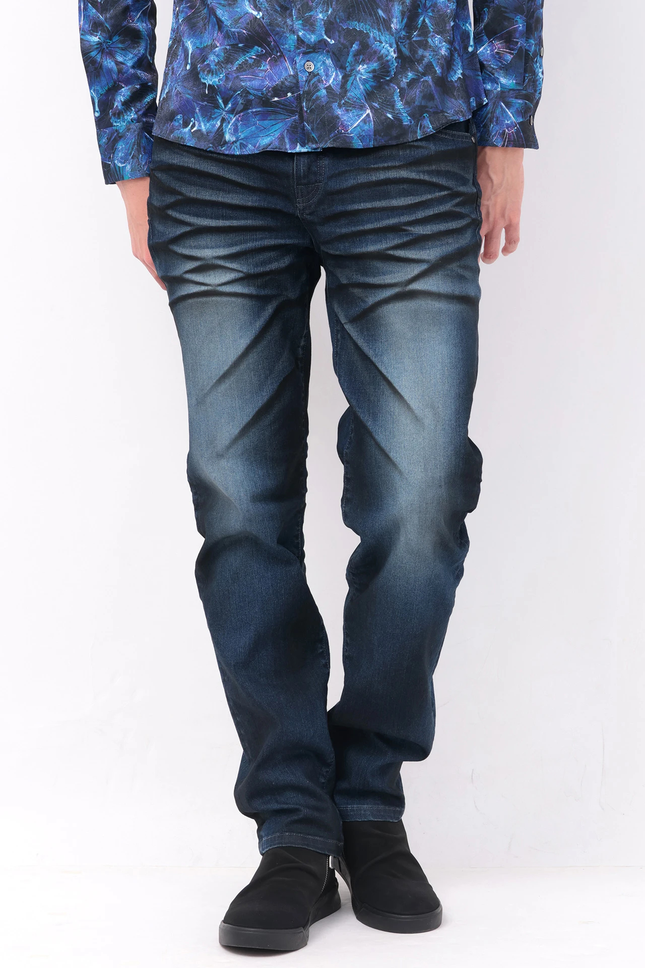 TORNADO MART∴ブラックコーティングスリムテーパードデニム / TORNADO