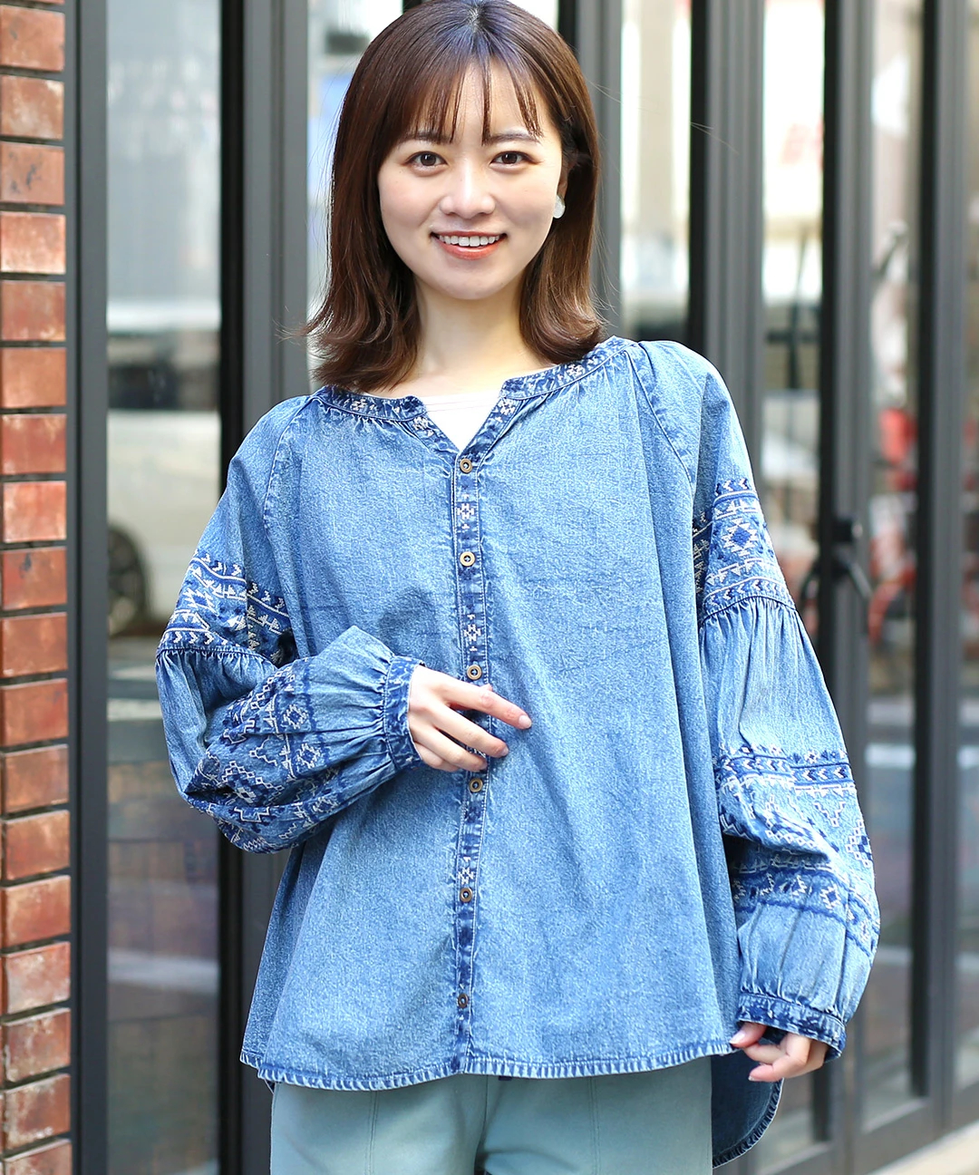 ナバホクロス刺繍ブラウス（大きいサイズ）【2月24日(火)15時までの