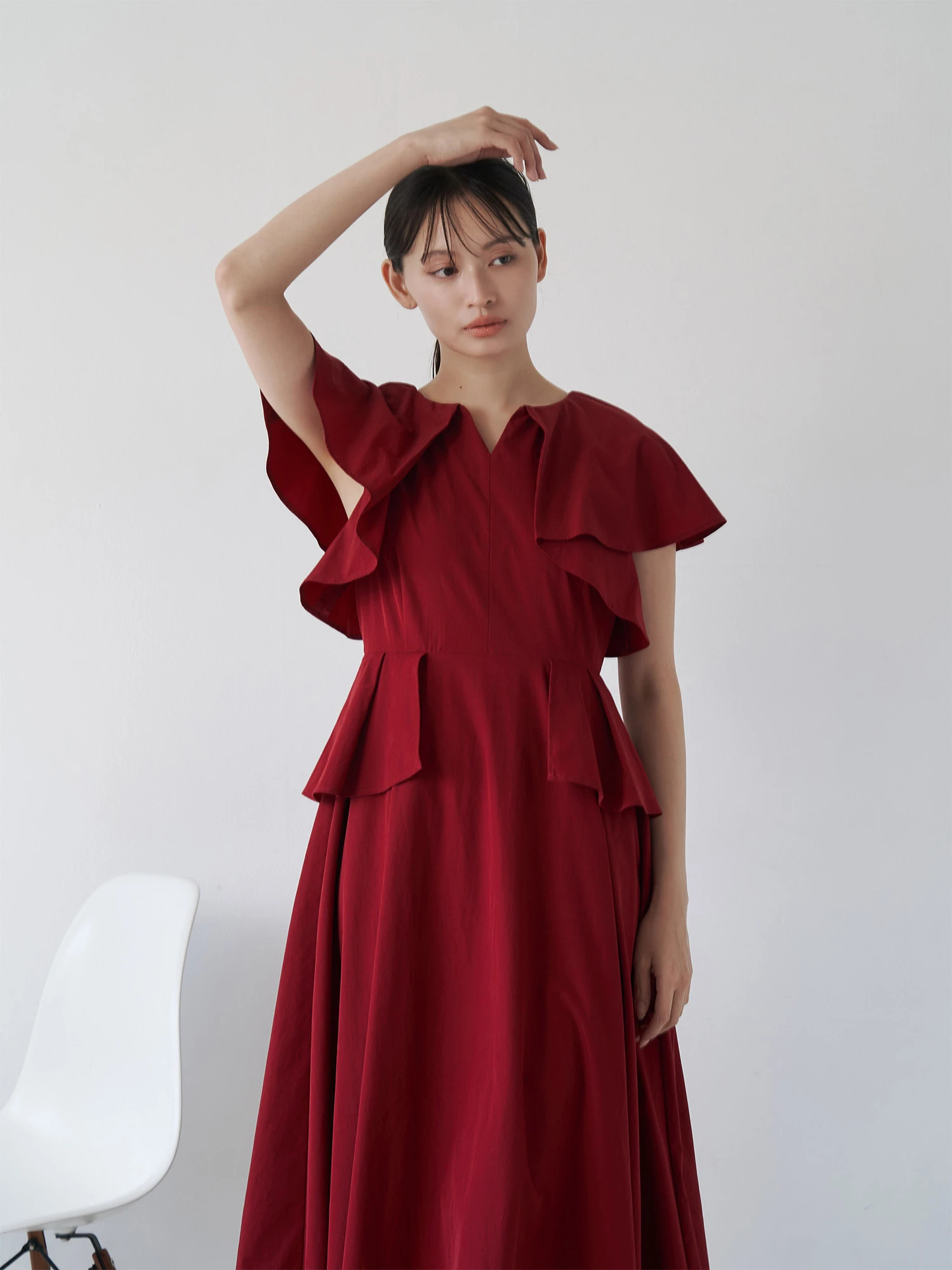 フリルペプラムワンピース | レディースファッション通販のTONAL