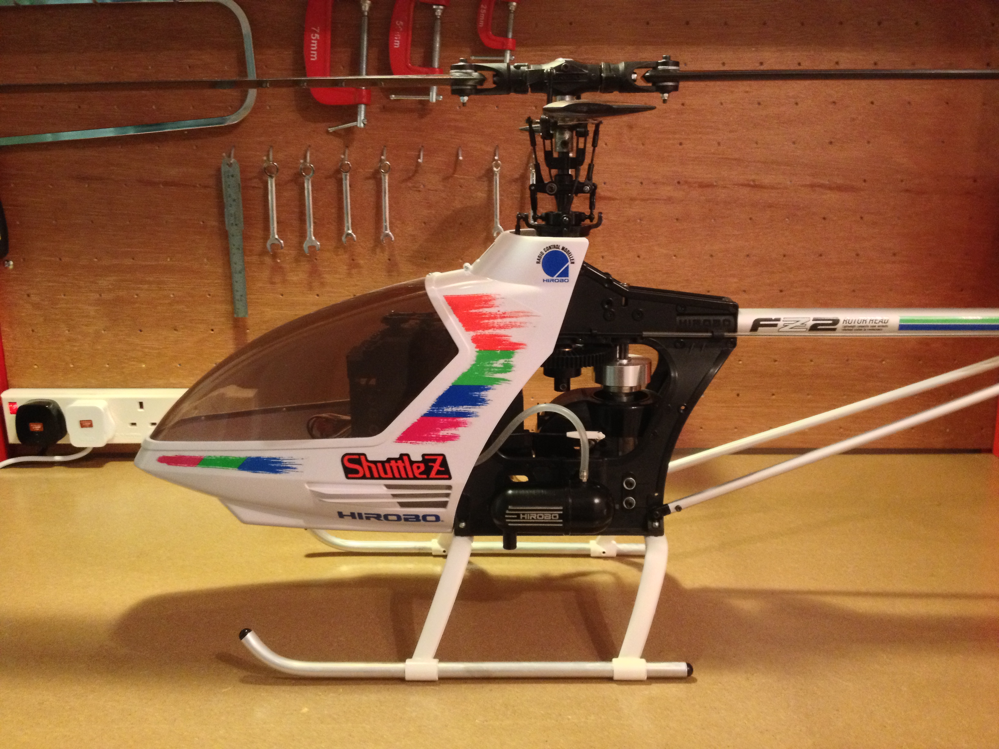 Hirobo Shuttle ZTS | James, Planes and Automobiles