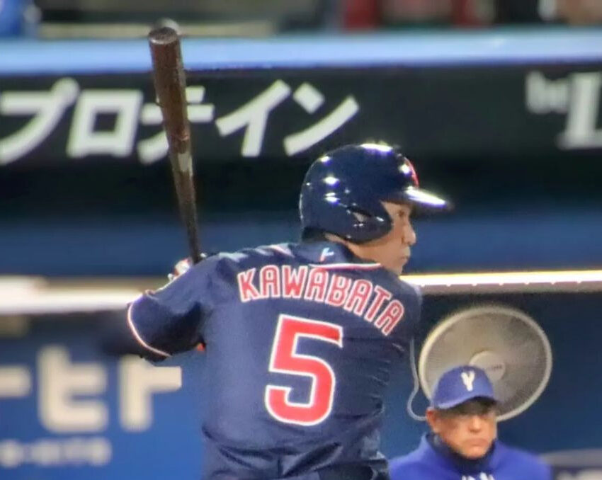 東京ヤクルトスワローズ #5 川端 慎吾（かわばた しんご）の使用ギア
