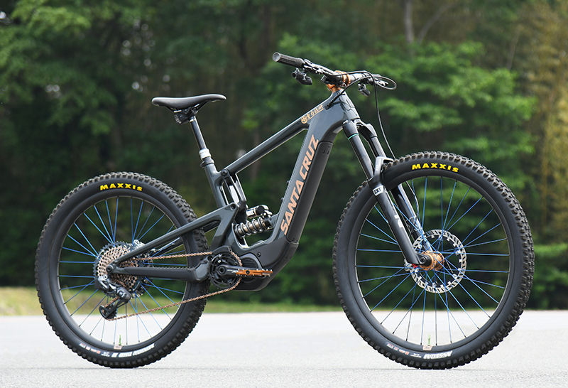 SANTA CRUZ HECKLER CC｜ E-MTB｜フルカスタム｜マレット SANTA CRUZ