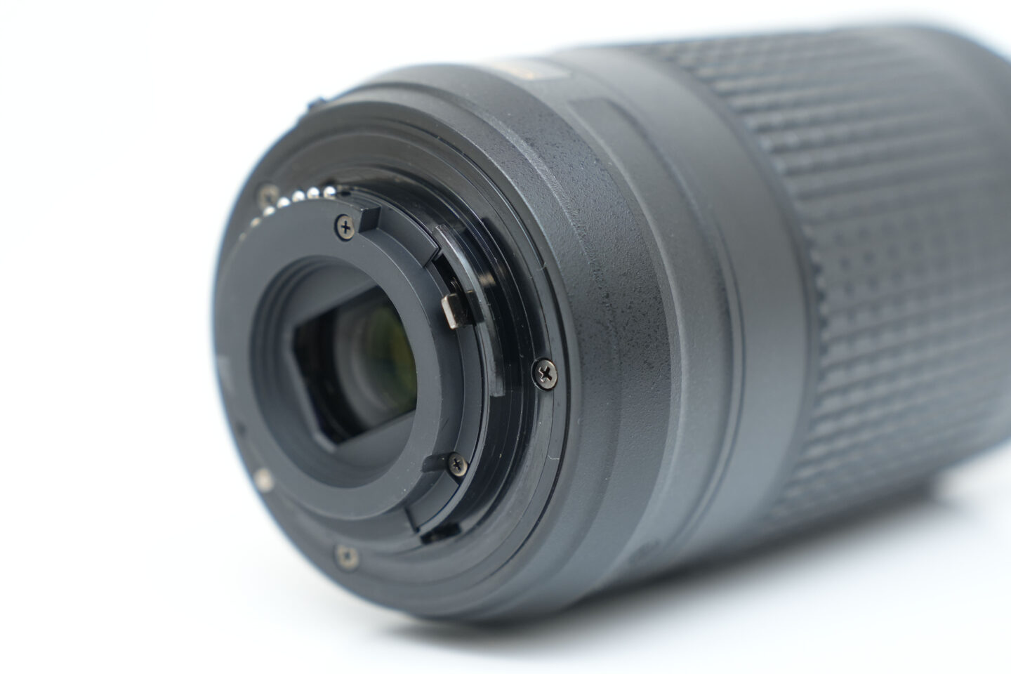 コンパクトで高性能な望遠レンズ AF-P DX NIKKOR 70-300mm f/4.5-6.3G