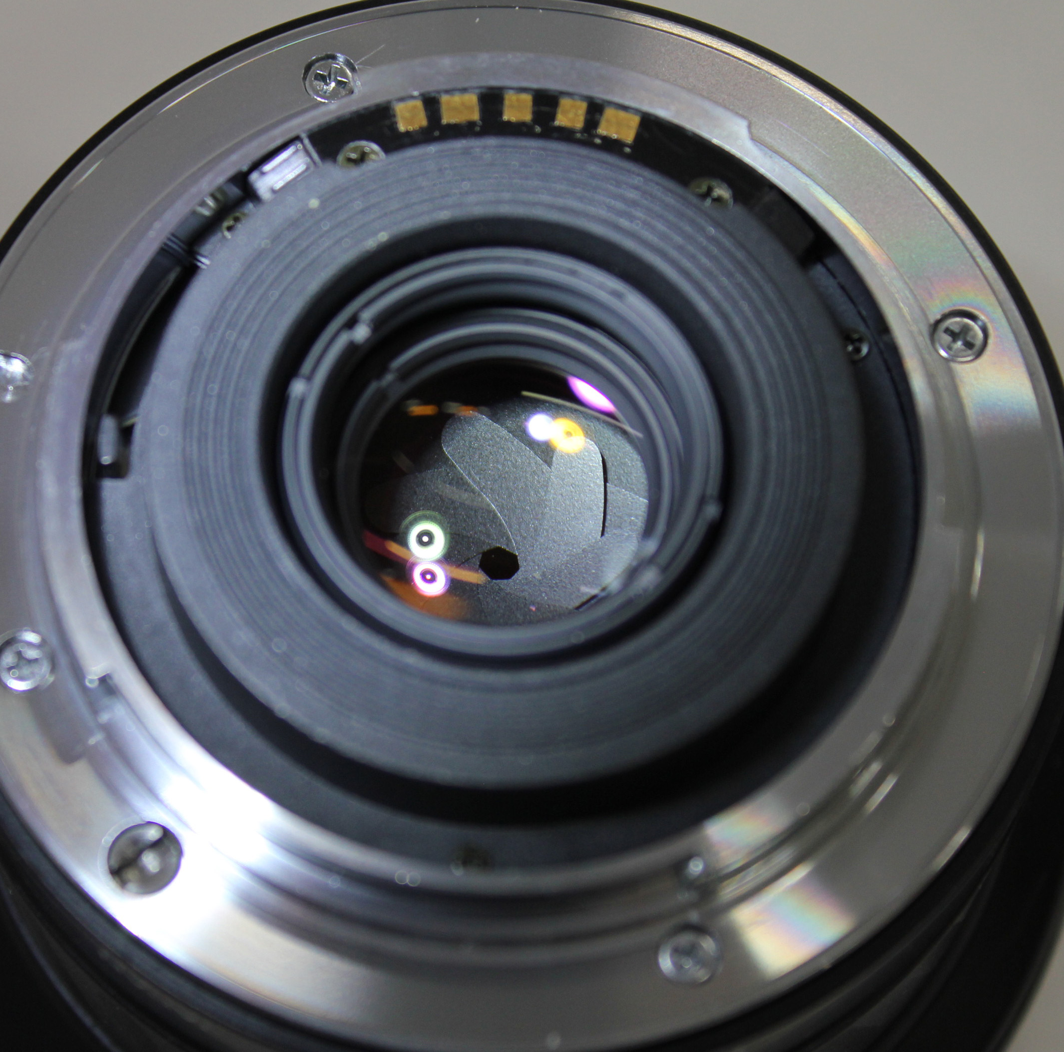 Minolta AF 20mm F/2.8 Wide Angle Lens for Sony A Mount from Japan