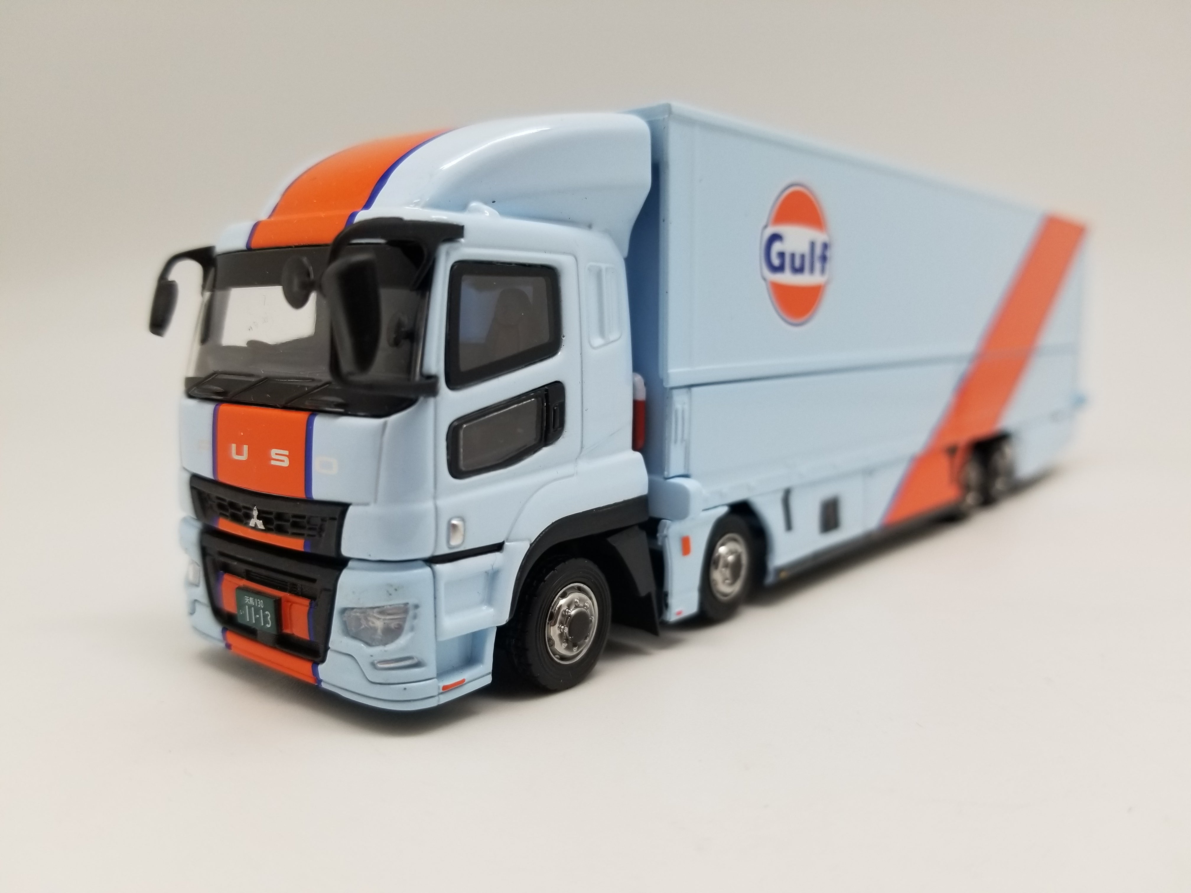 Tarmac Works - Mitsubishi Fuso Super Great - Gulf Racing 1:64