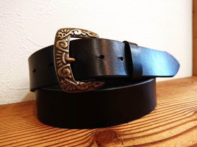 栃木レザーベルト オイル多脂革 38mm ウエスタン柄バックル