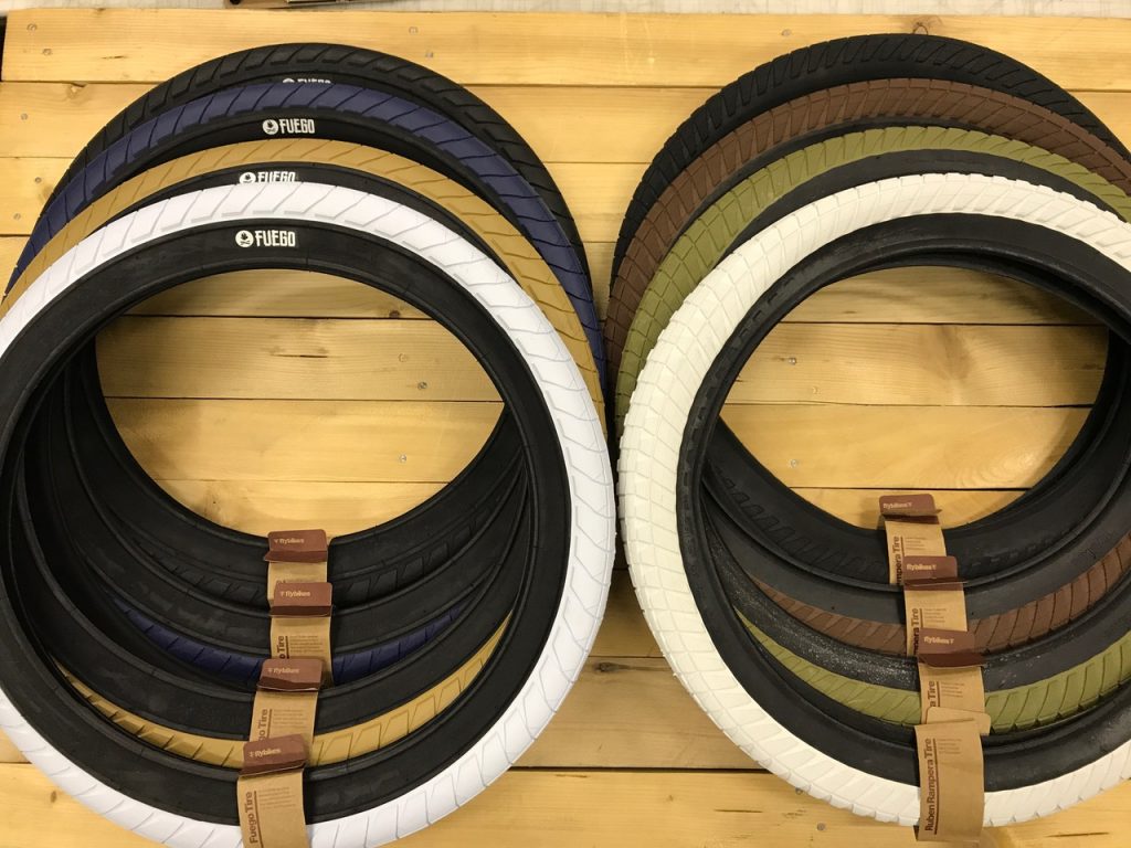 BMXタイヤがいっぱい。 – JYKK JAPAN
