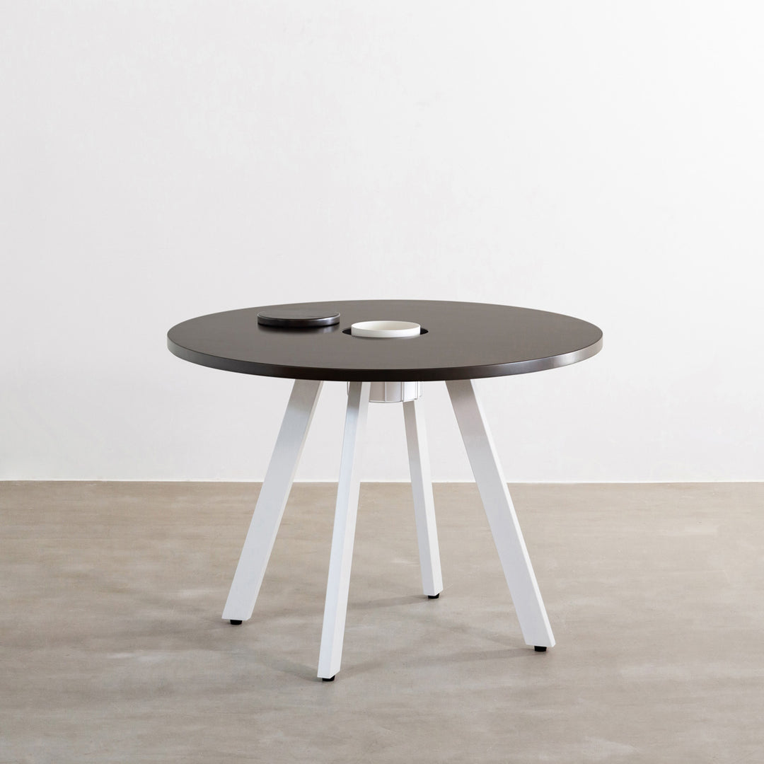 THE CAFE TABLE / ラバーウッド White Steel 4pin × ラウンド φ81