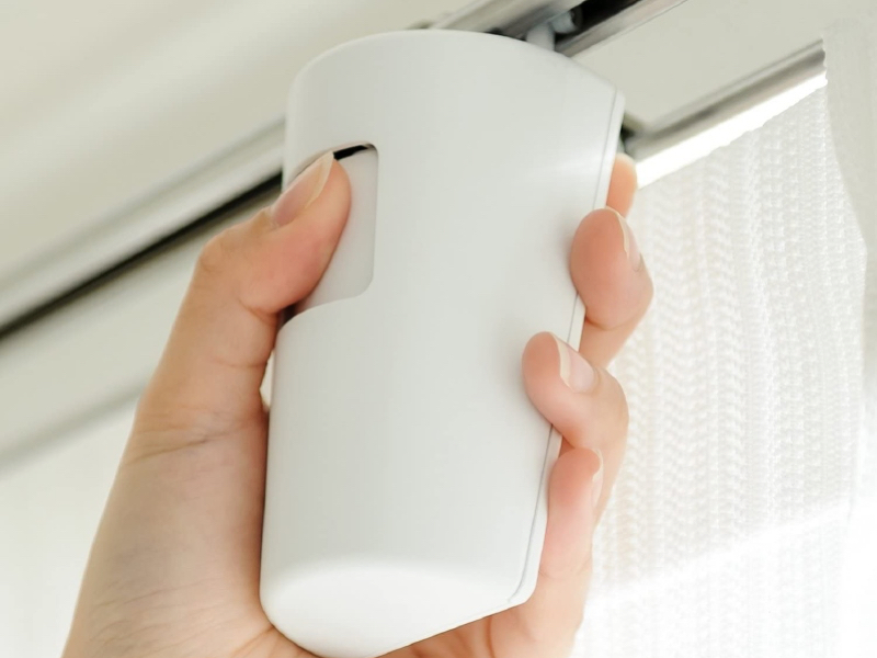 カーテンを自動開閉、目覚めをサポートするスマート家電を+Styleが販売
