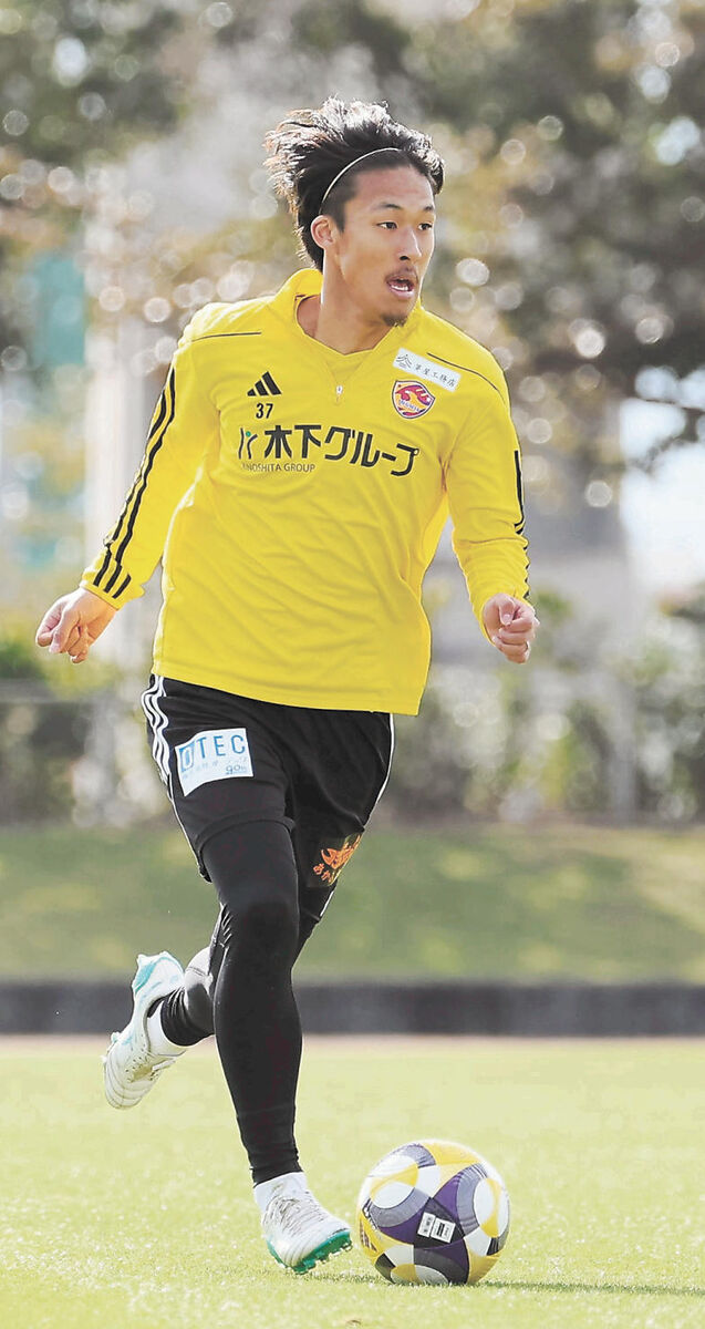左足の精度持ち味、ゲームつくる MF武田英寿＜ベガルタ新加入選手紹介