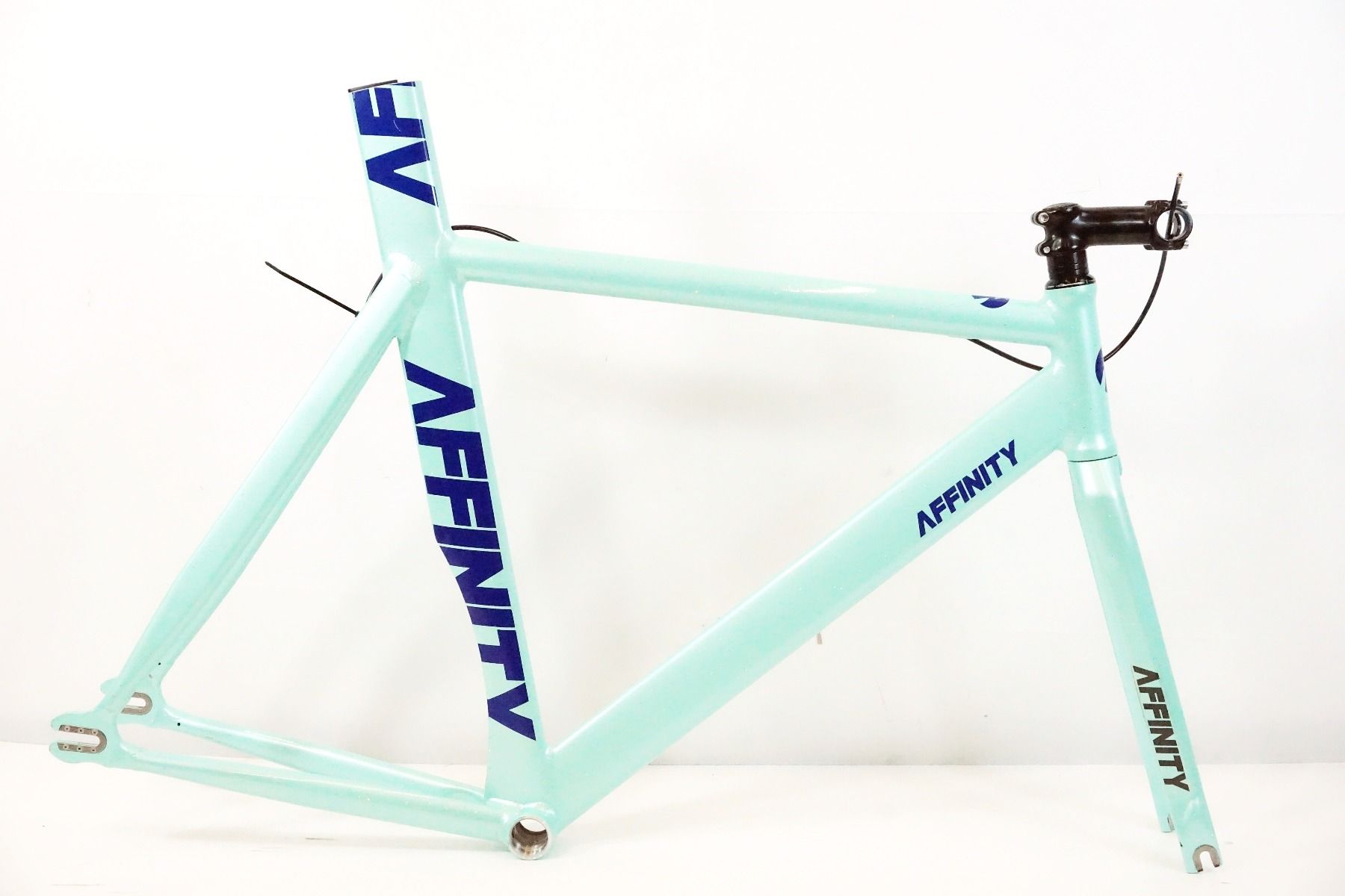 AFFINITY 「アフィニティ」KISSENA 2018年モデル LTD フレームセット