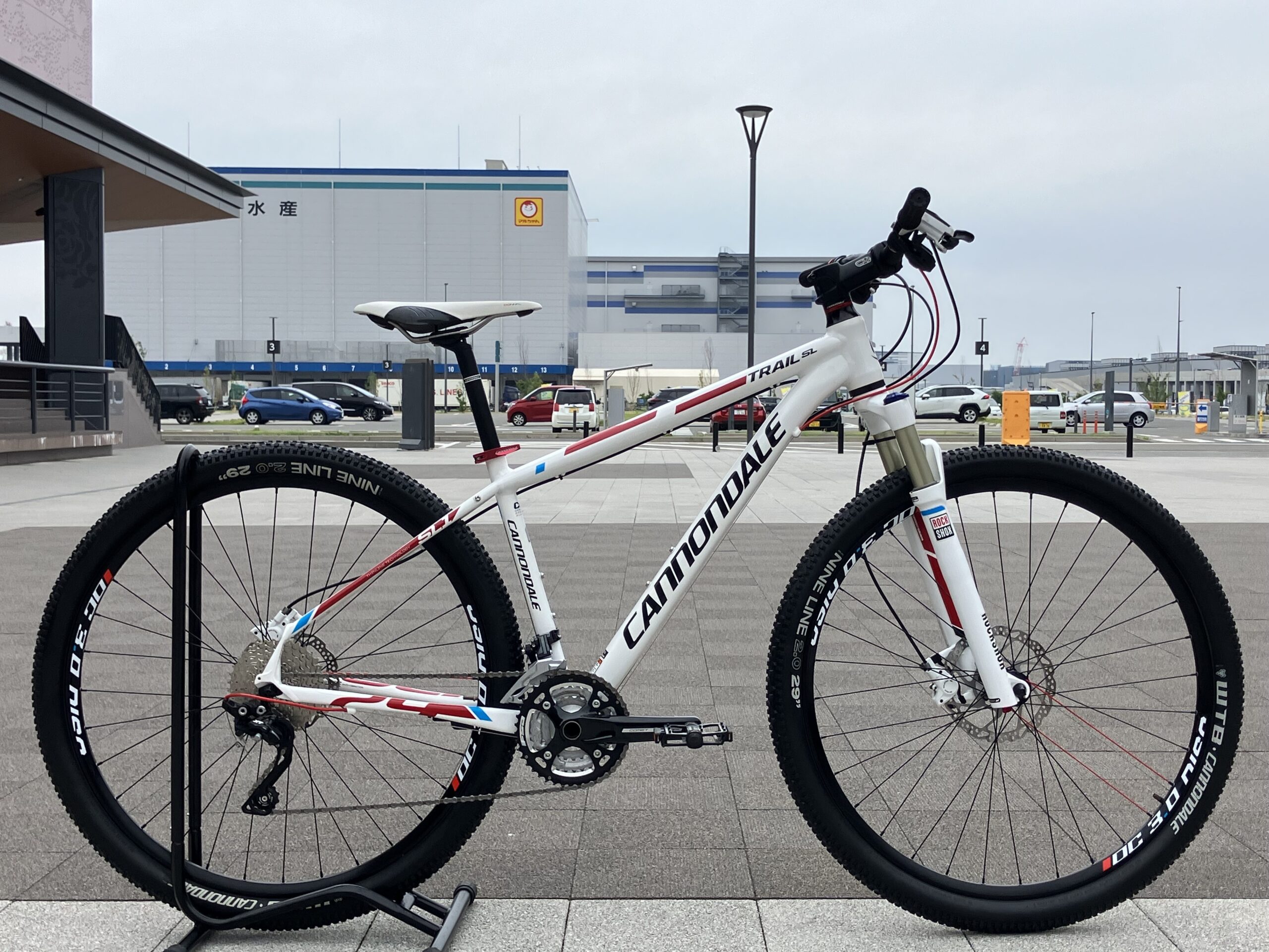 カラーリングがよい！CANNONDALE TRAIL SL1 29ER 2013 | ロードバイク