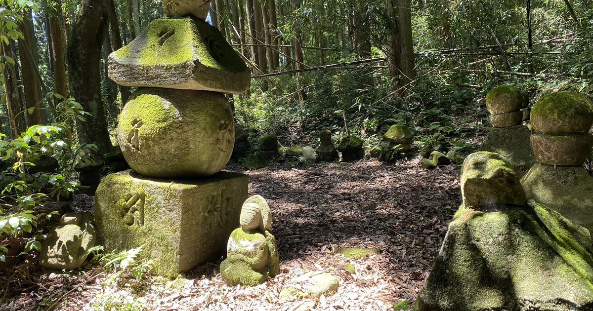 五輪塔について | ブログ | 瀬戸内海の海洋散骨はShimanami Memory