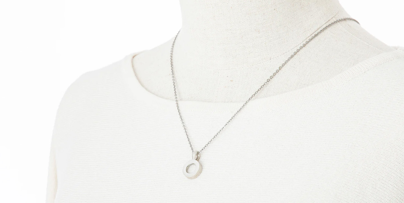 クリスタルアクセサリー izanai(イザナイ) | カラケア