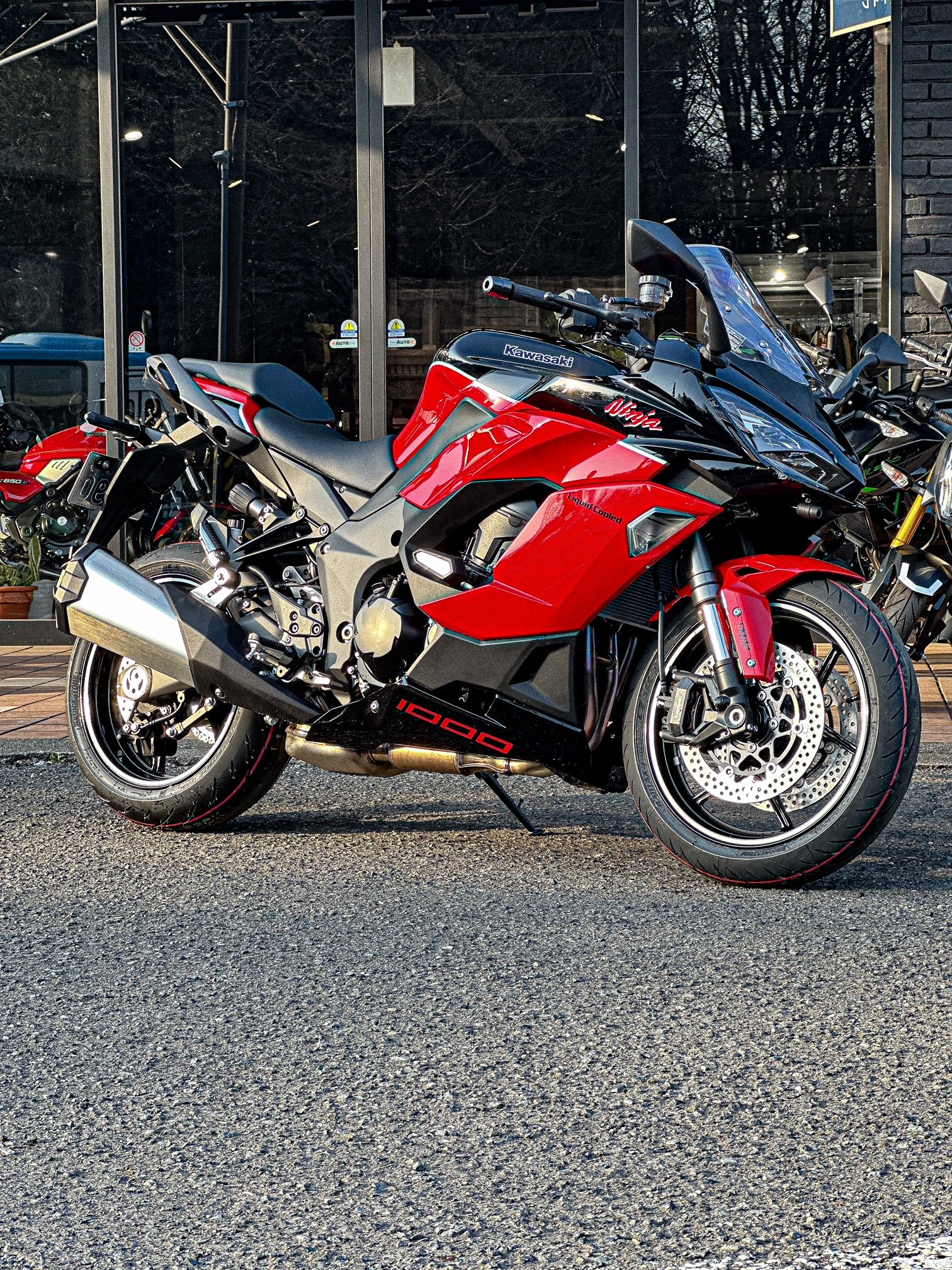 2024年モデル「NINJA 1000SX 40th ANNIVERSARY EDITION」のカスタム