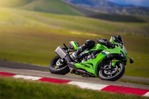 2026 Kawasaki Ninja® ZX™-6R | Motorcycle | Quality & Value