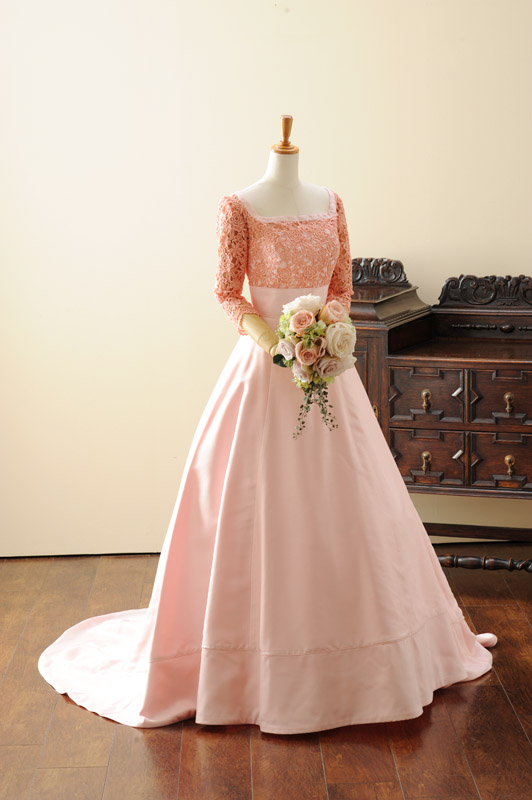 美品 DRESCCO サーモンピンクドレス 130 美品 DRESCCO サーモンピンク