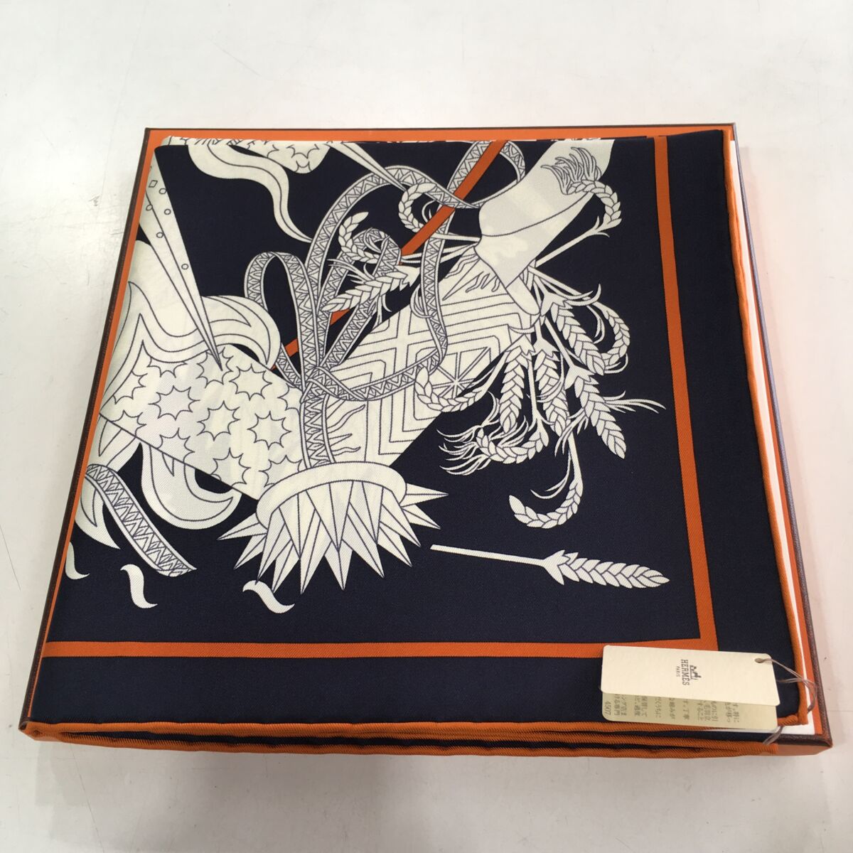 エルメス HERMES カレ 90 CARRE TWILL Le Sacre des Saisons 四季の