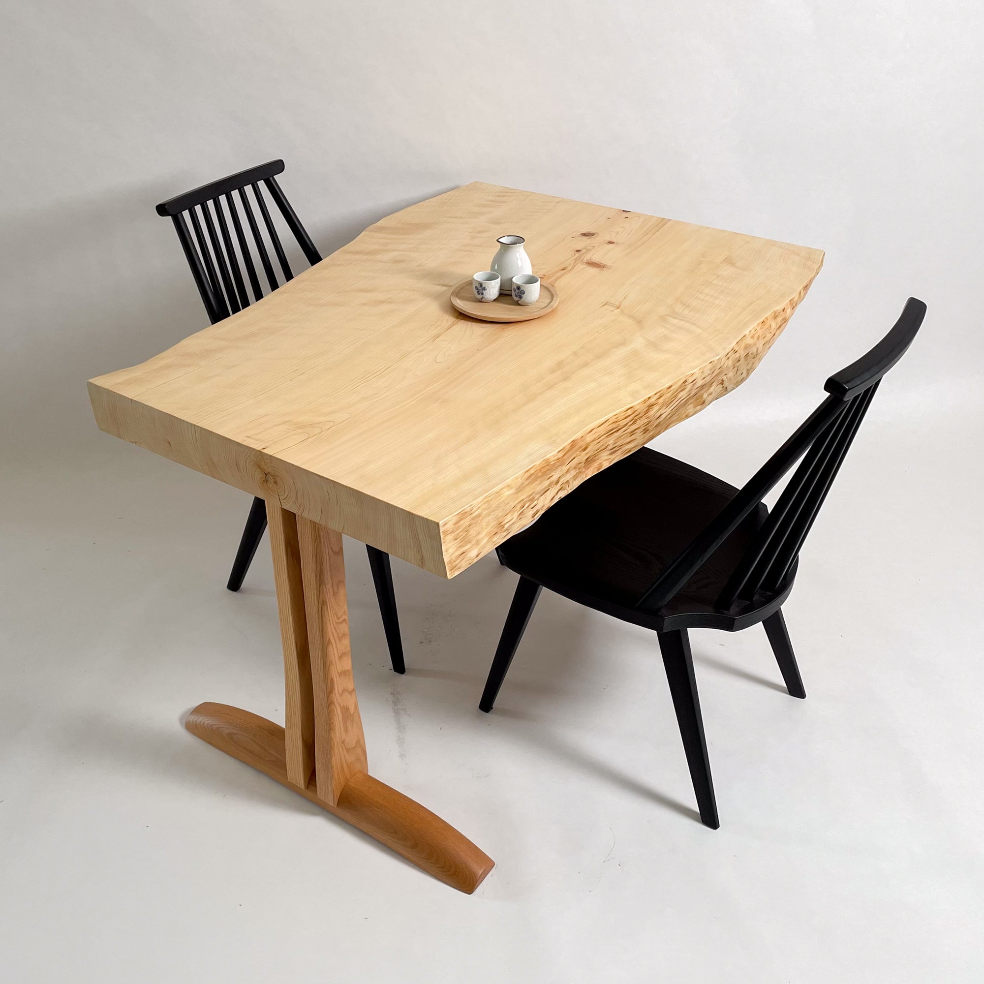 KIDOMEIMOKU 檜一枚板ダイニングテーブル｜120cm(4人掛け) – 【公式