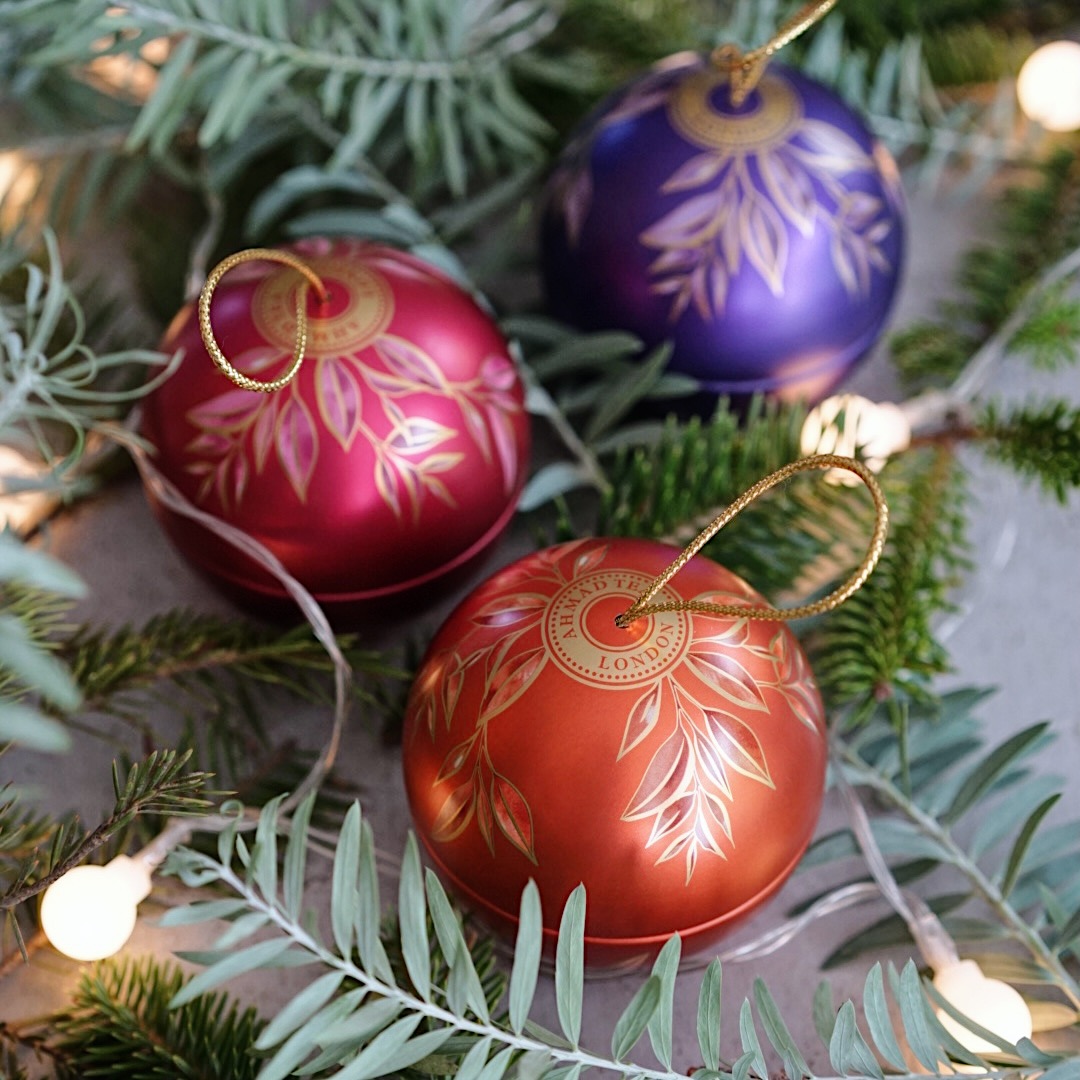 可愛すぎるオーナメント型のクリスマス紅茶缶♡ 英国紅茶ブランド