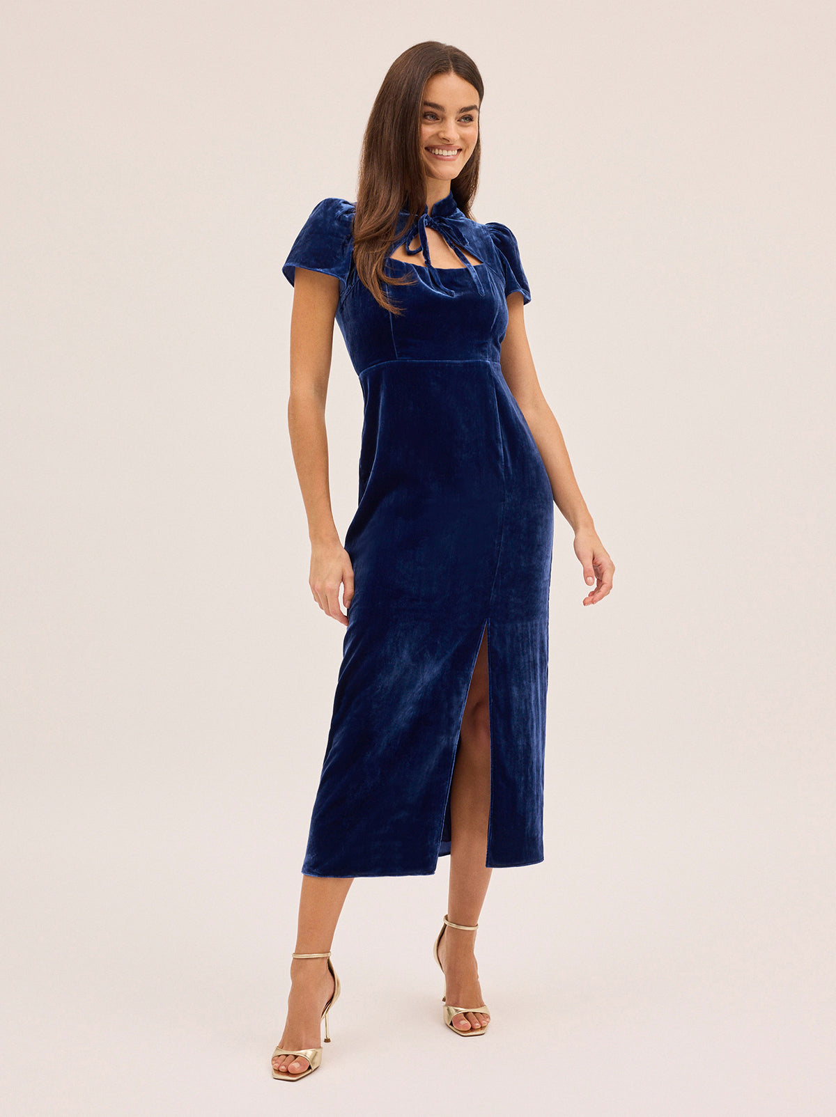 Carmella Navy Blue Velvet Midi Dress | KITRI Studio