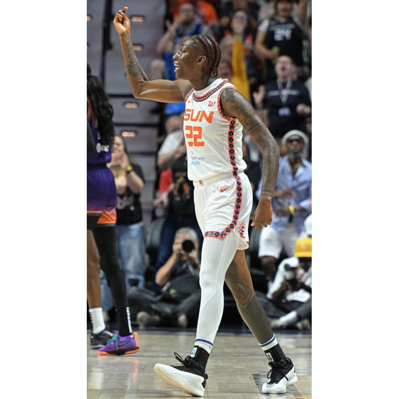 kixstats.com | Which basketball players wear adidas AE1 Low