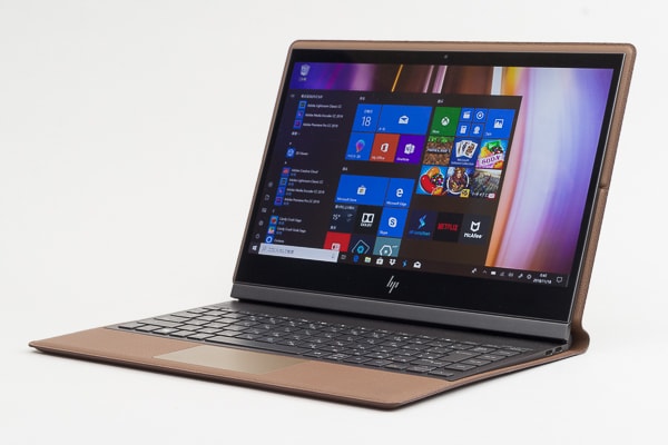 HP Spectre Folio 13 レビュー：ボディに本革を使った極上モバイル2-in