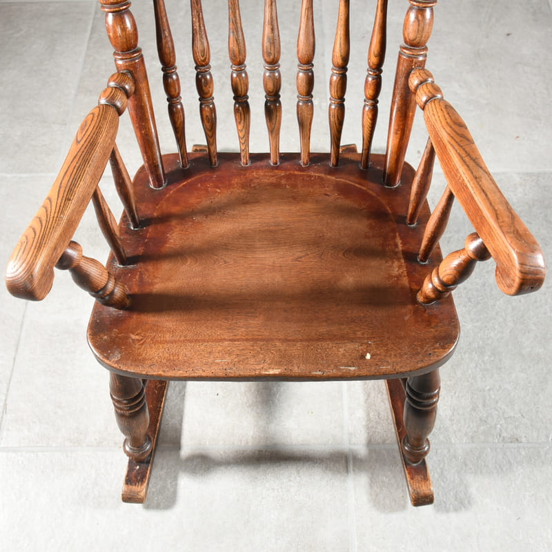 カントリースタイル ロッキングチェア – 神戸アンティークウェアハウス