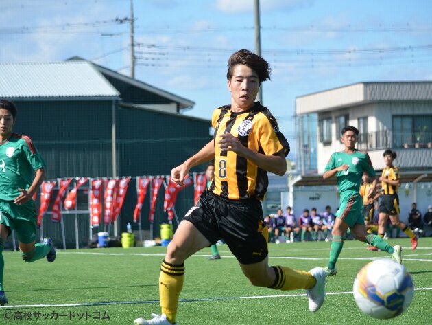 ほぼ未使用 前橋育英 サッカー ピステ Puma MAEBASHIIKUEI MOM1866