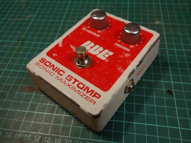 BBE SONIC STOMP(電池スナップ・電池ボックス交換)」: こいち時間