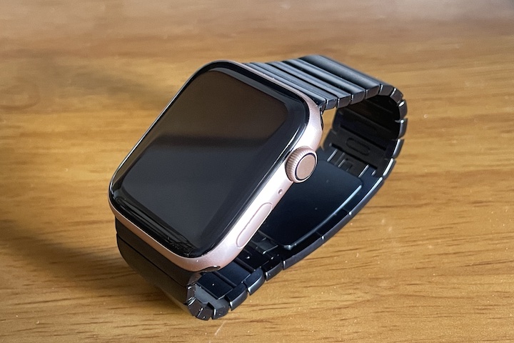 Apple Watch本体が買えてしまう価格の純正バンド「スペースブラック