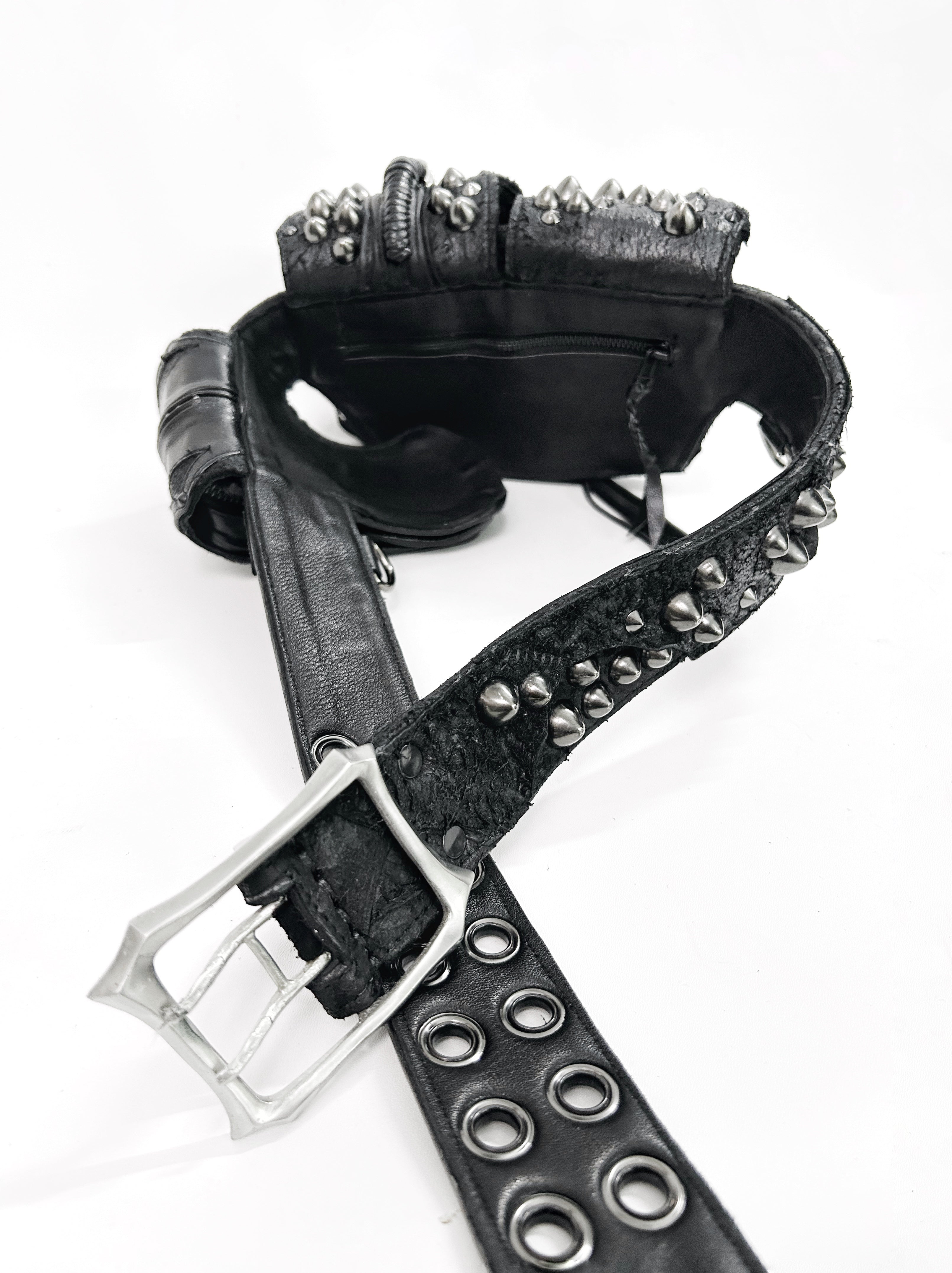 KMRii ケムリ 2502-BG01 KB-Killer Grand Cross ケムリ ウエストポーチ