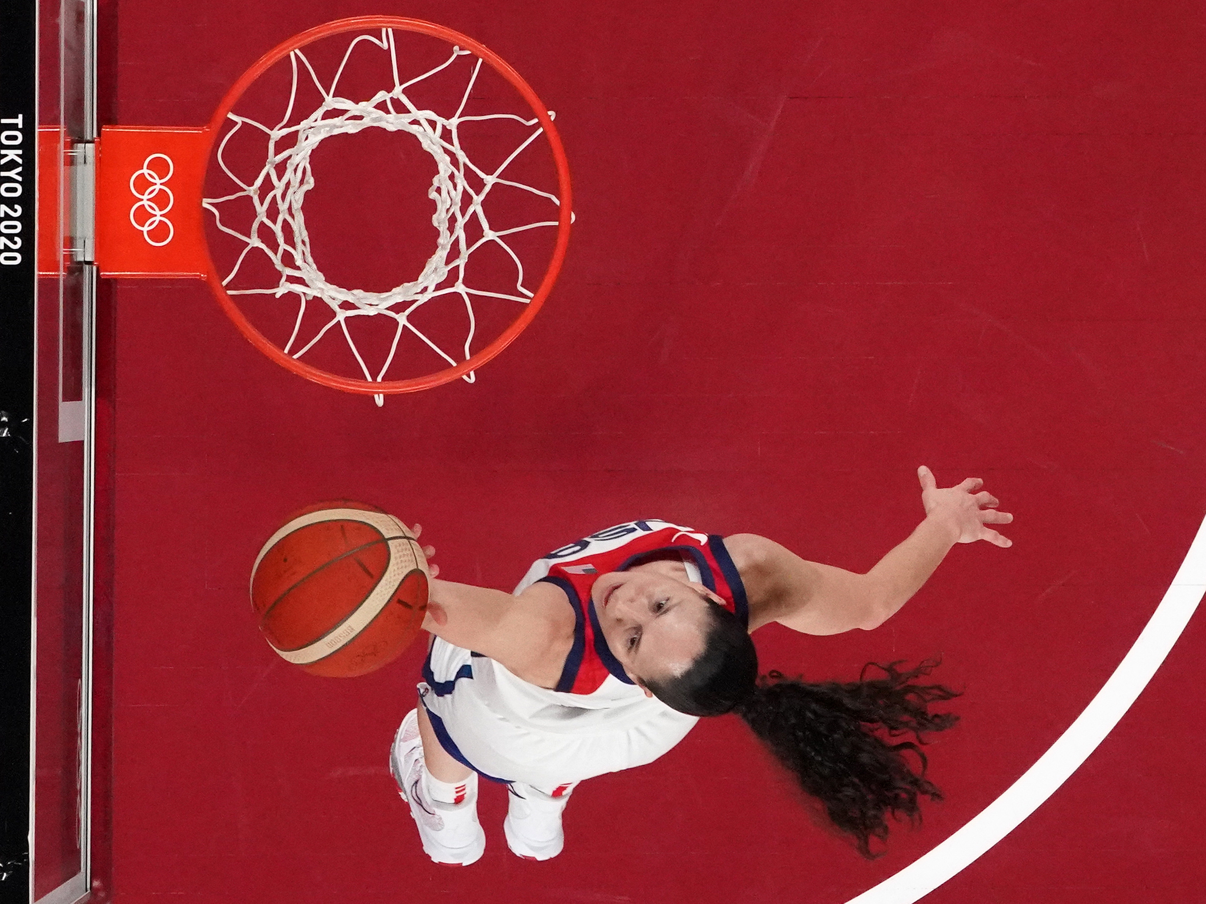 KUOW - Basketball icon Sue Bird plays her last game after two