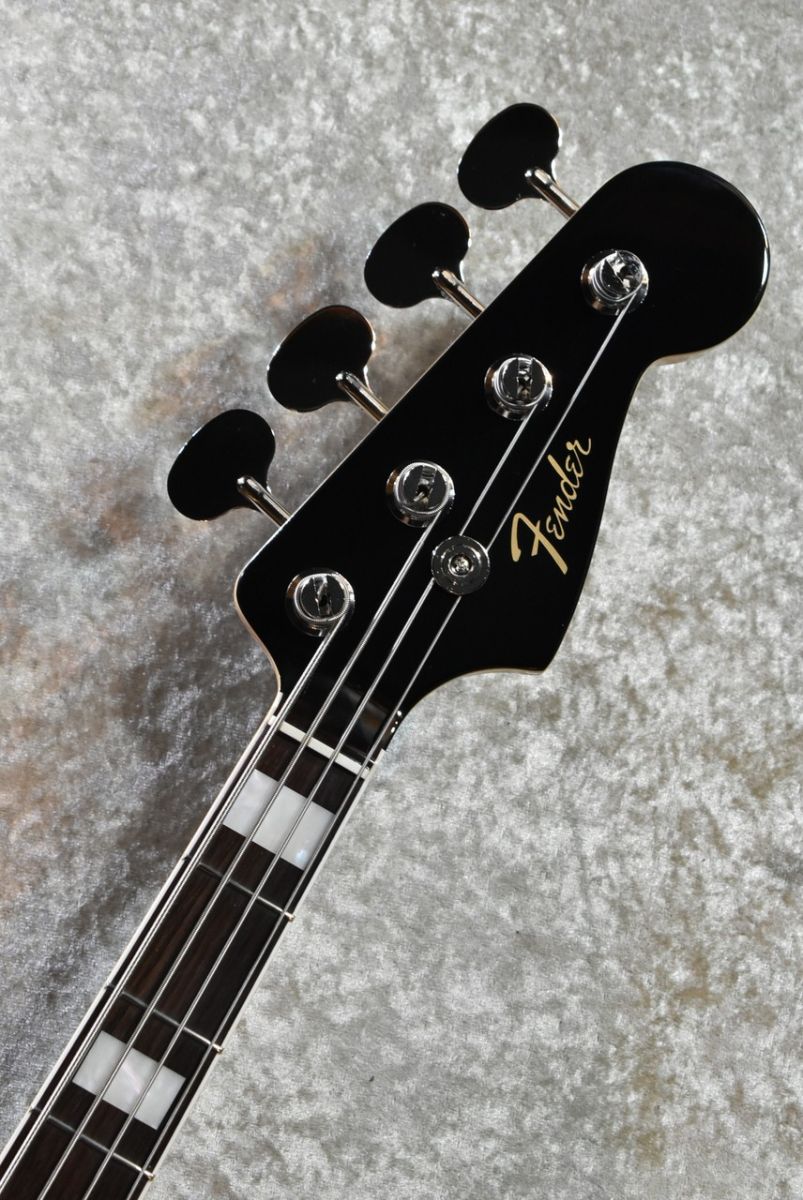 Made in Japan Traditional Late 60s Jazz Bass -Black /Matching Head