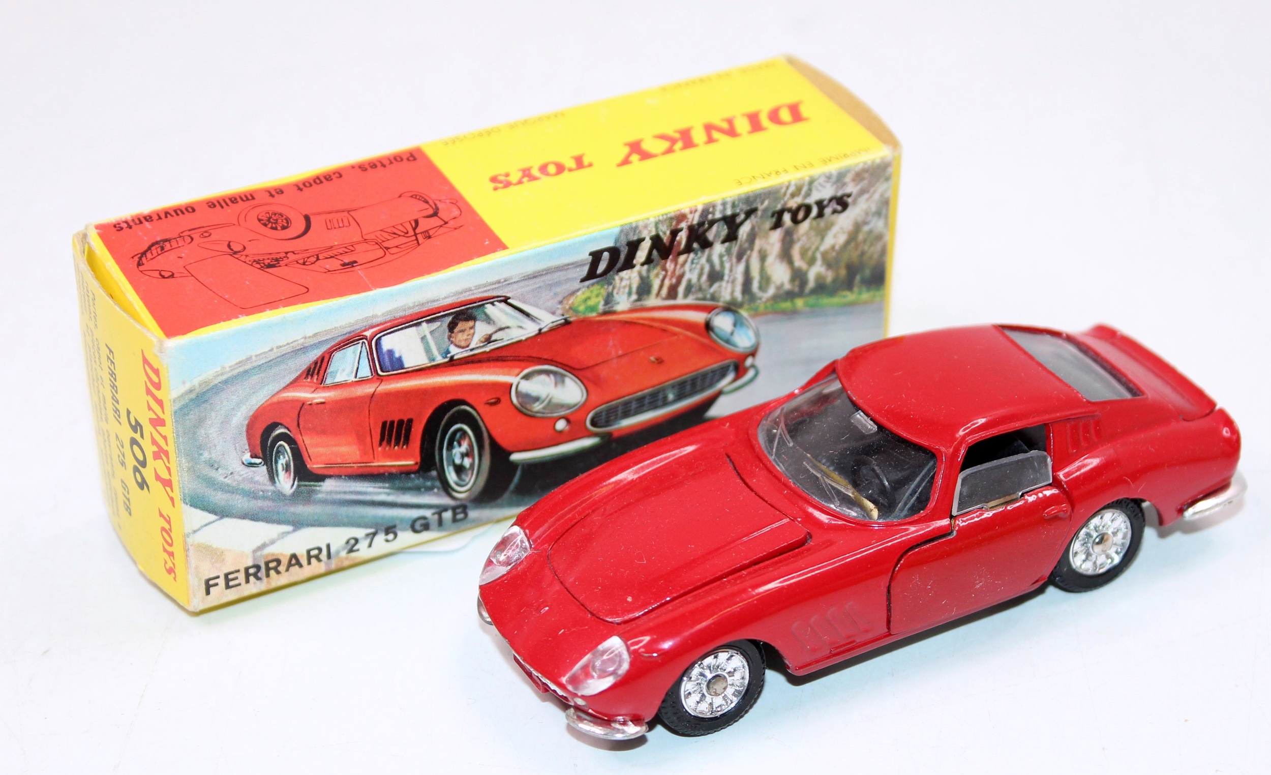 Lot 1879 - French Dinky Toys, 506 Ferrari 275 GTB, red