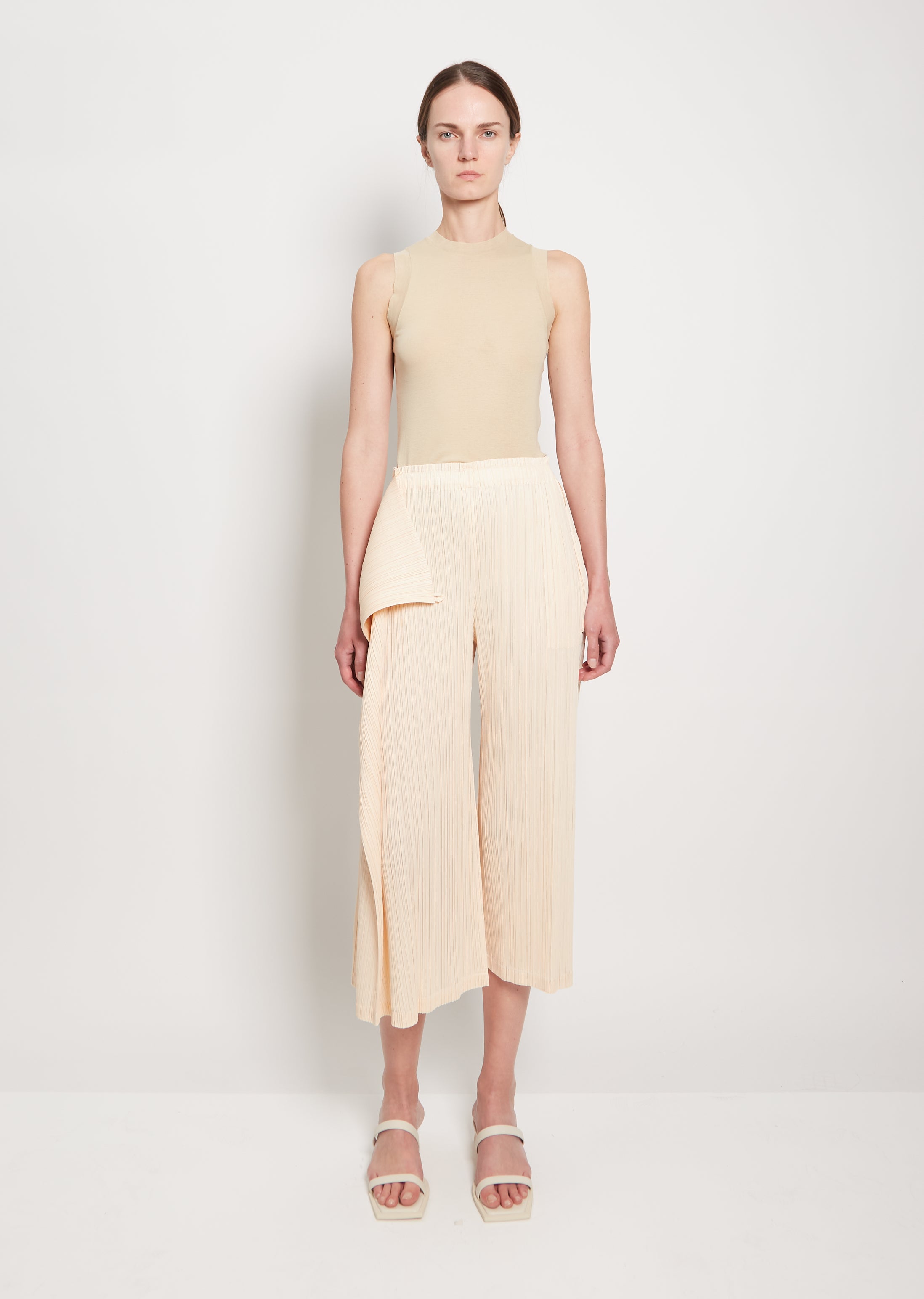 Pleated Wrap Front Pant – La Garçonne