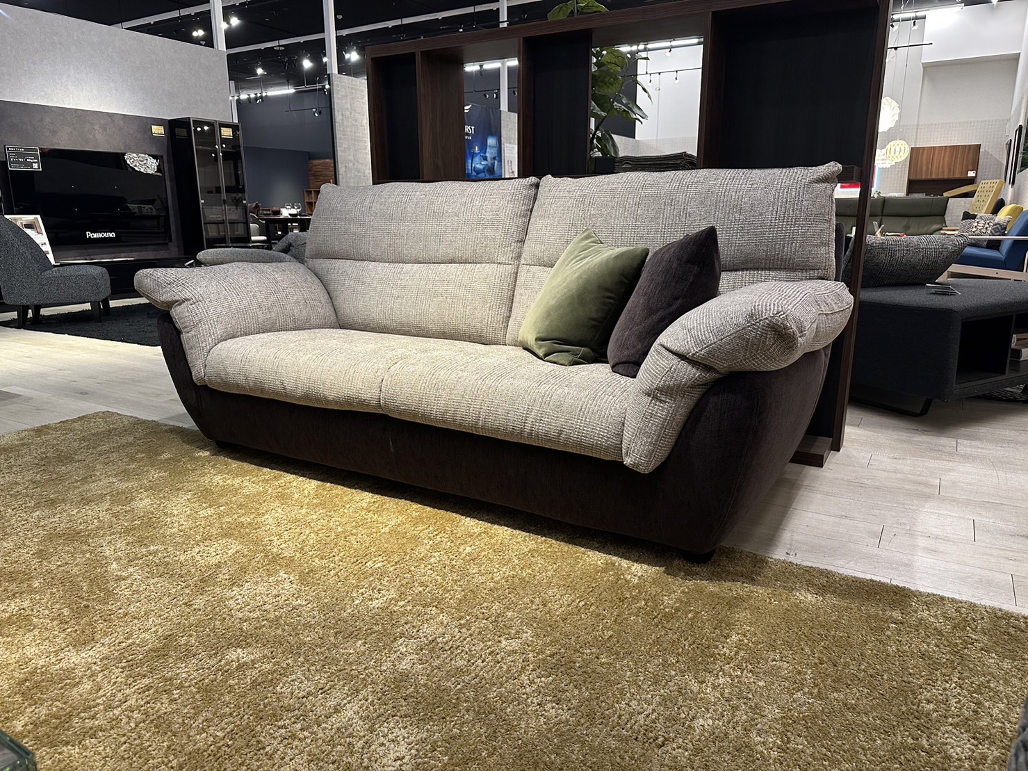 1点限りのお得なソファのご紹介！ | LAPIAS万代家具 | 愛知県一宮市と