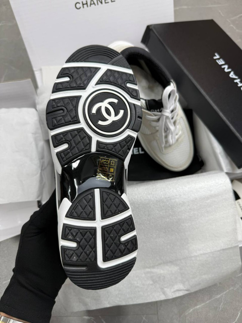 Белые с черным кроссовки Chanel LM-18048 – Lazurka Mall