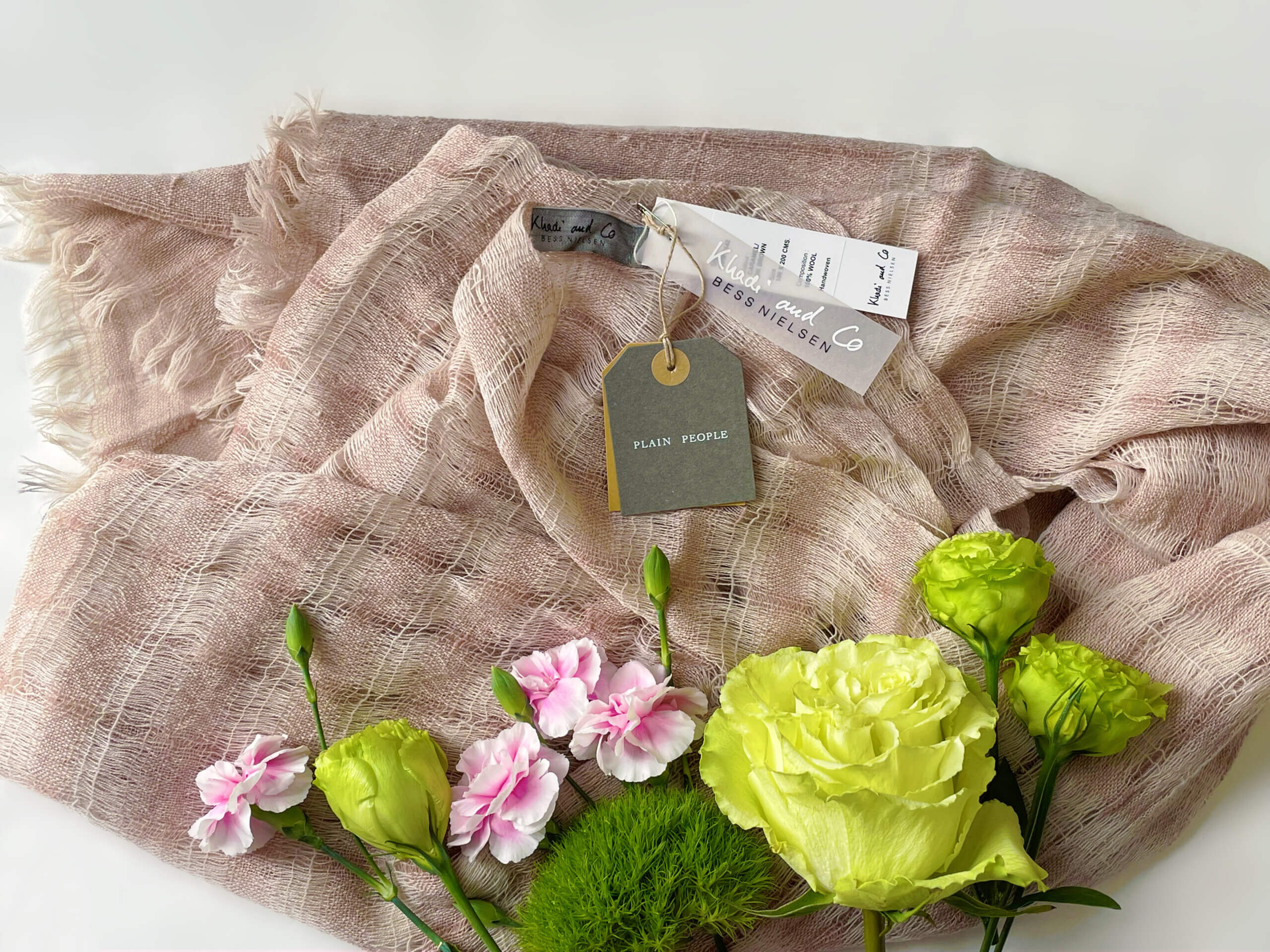 Khadi＆Coのストール。LEEマルシェで70％OFFで購入。 | LEE