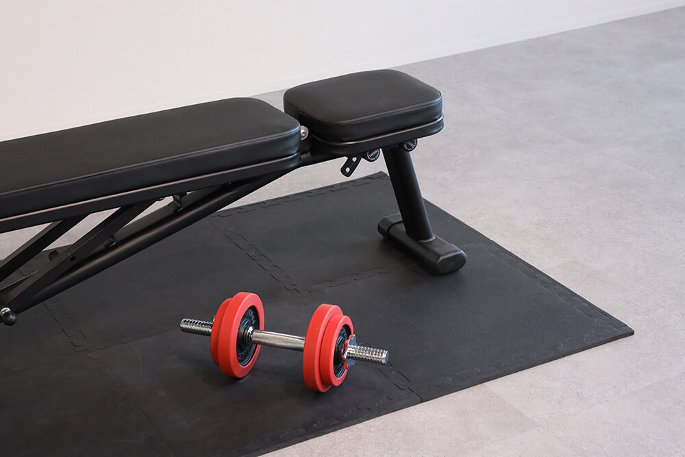 ☆おうちジム フルセット①ベンチ、マット、ダンベル 2個づつ+ダンベル