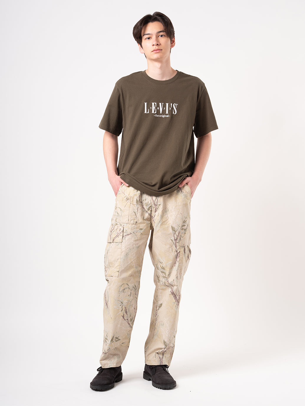 パラシュートカーゴパンツ ベージュ – リーバイス®公式オンラインストア