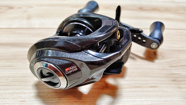 ベイトリール3つ目 : AbuGarcia PROMAX4 - ポキオ輪業商会